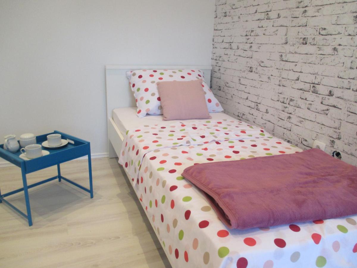 Candy Ap.-near Center,bus,beach+free Parking Place Apartament